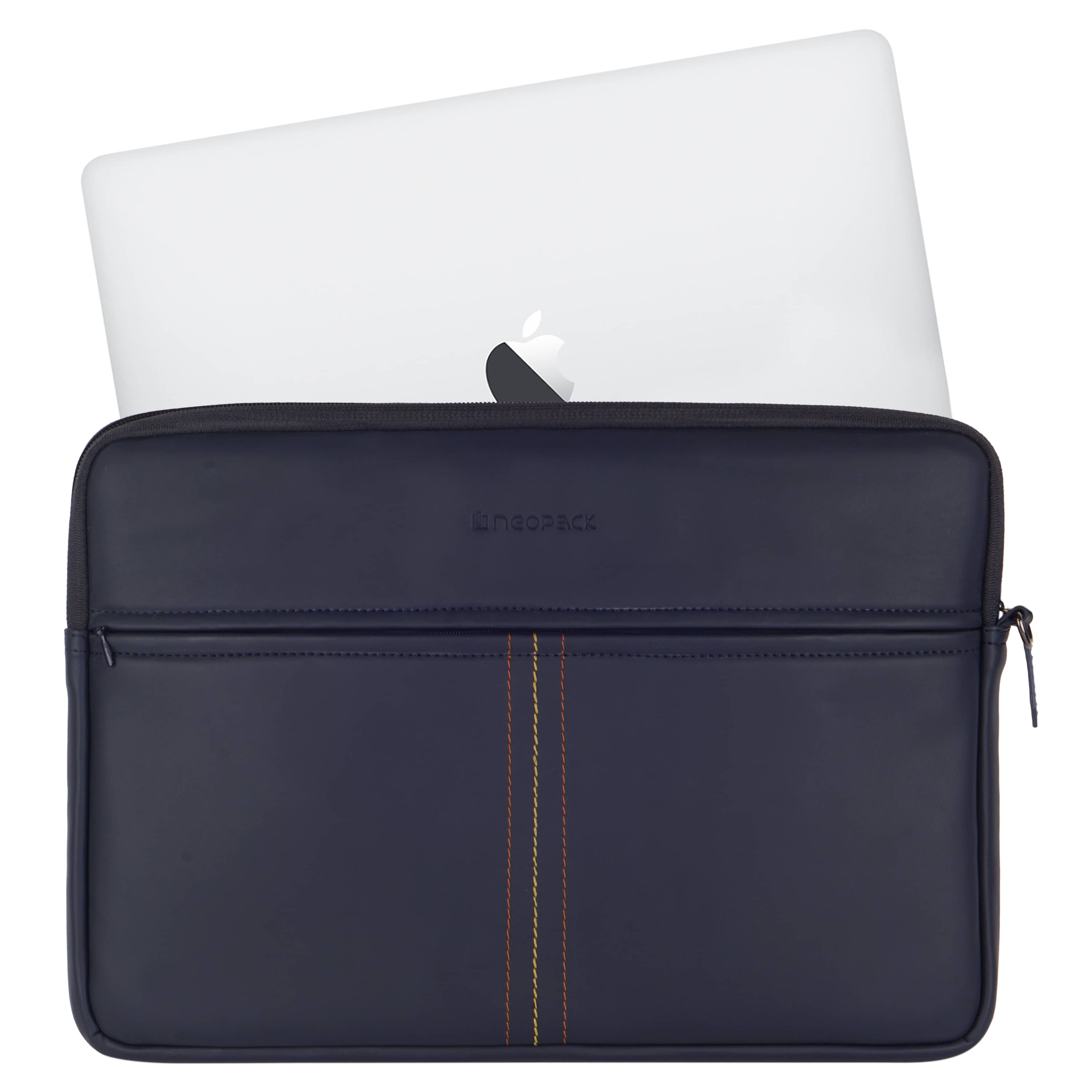 Stanley Sleeve With Pouch For Upto 16.2