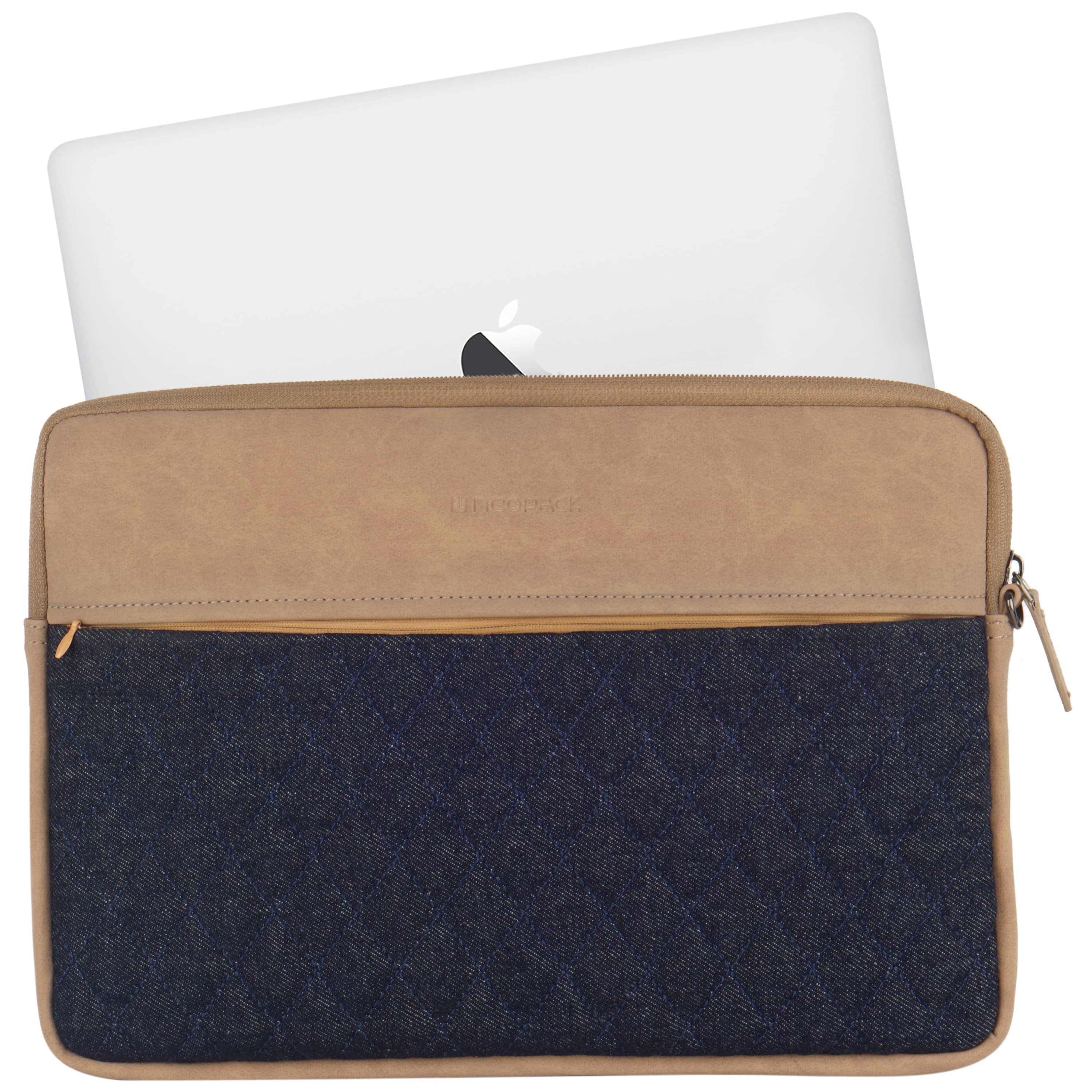 Stanley Sleeve With Pouch For Upto 14.2