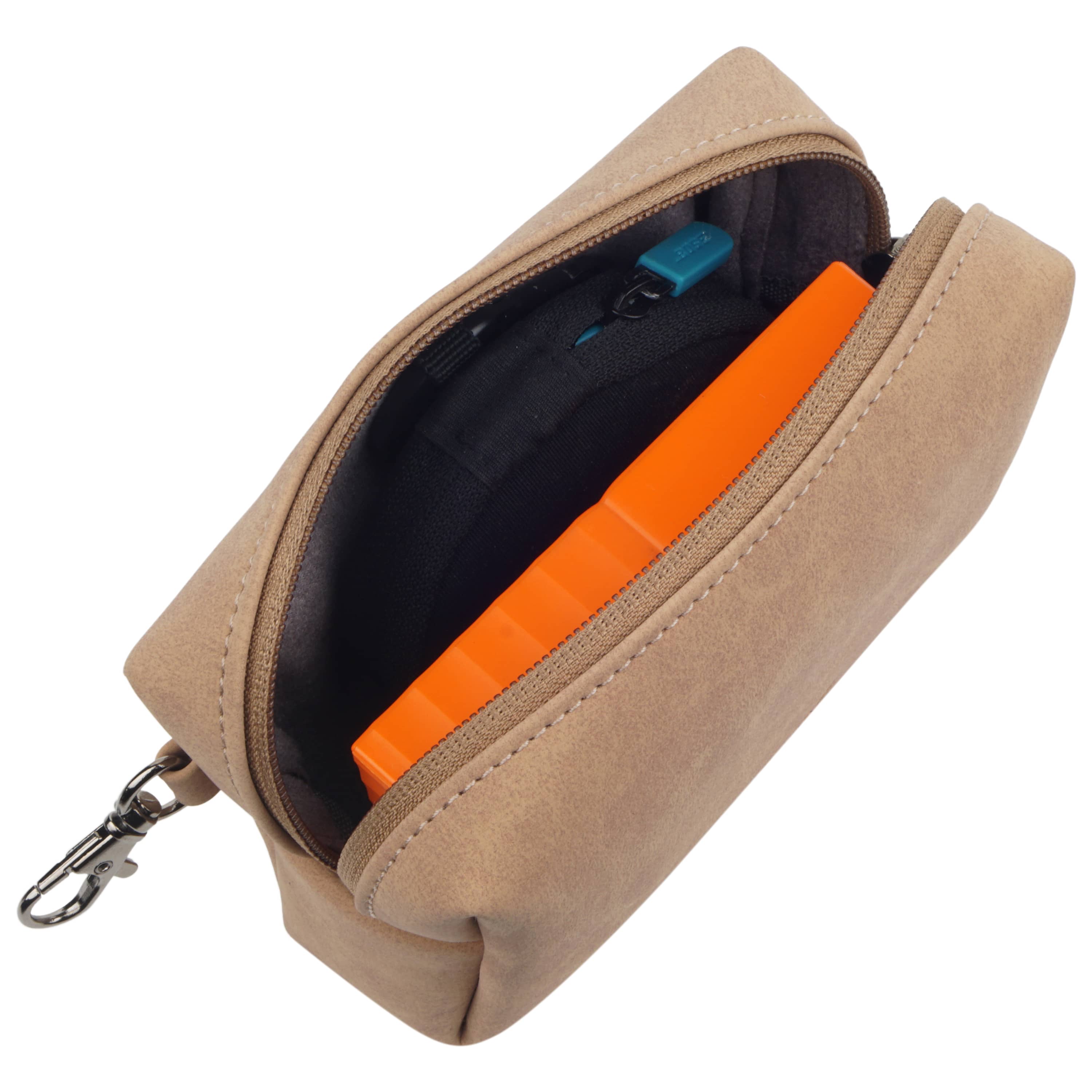 Stanley Sleeve With Pouch For Upto 14.2