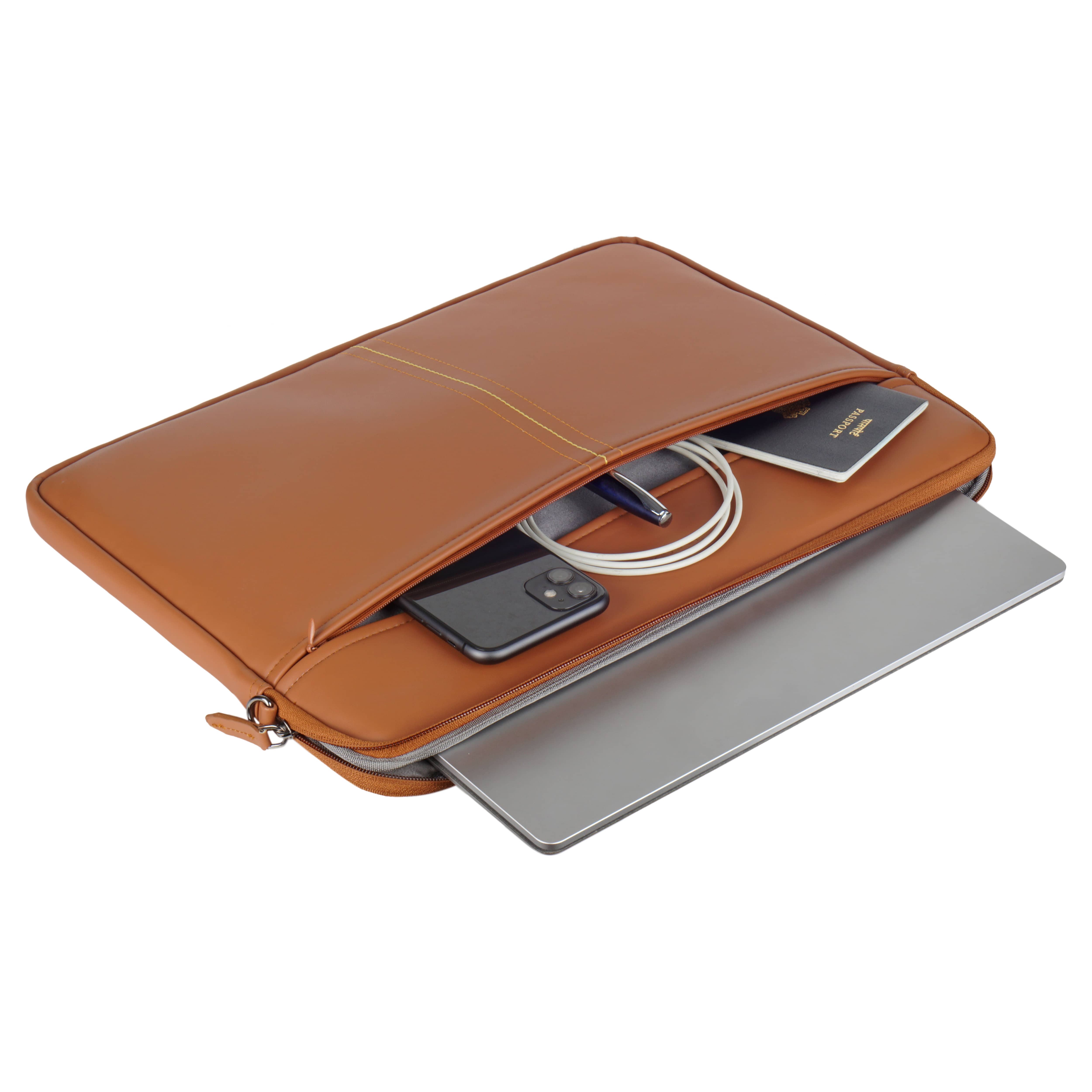 Stanley Sleeve With Pouch For Upto 16.2