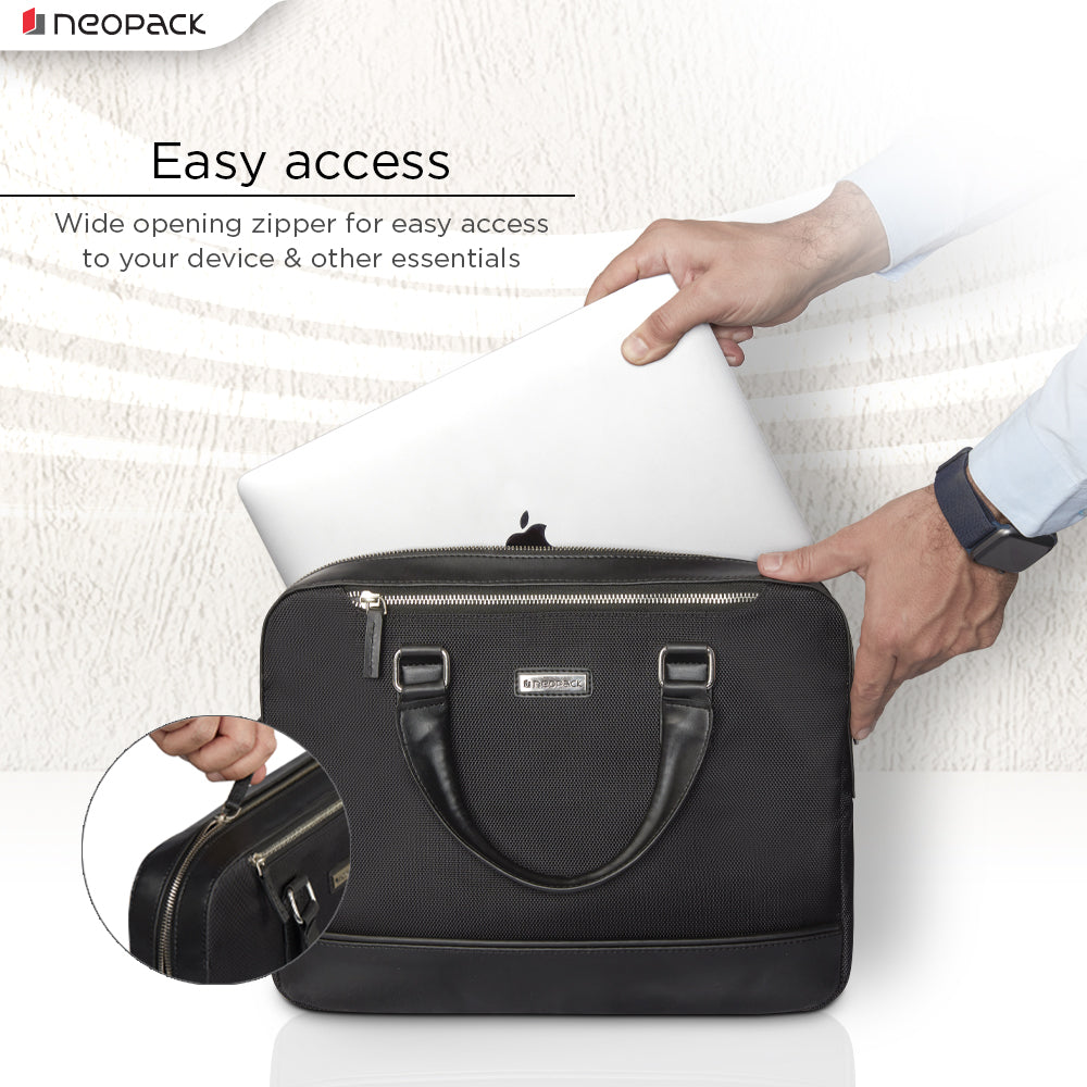 Vouge Shoulder Bag for Upto 14.2